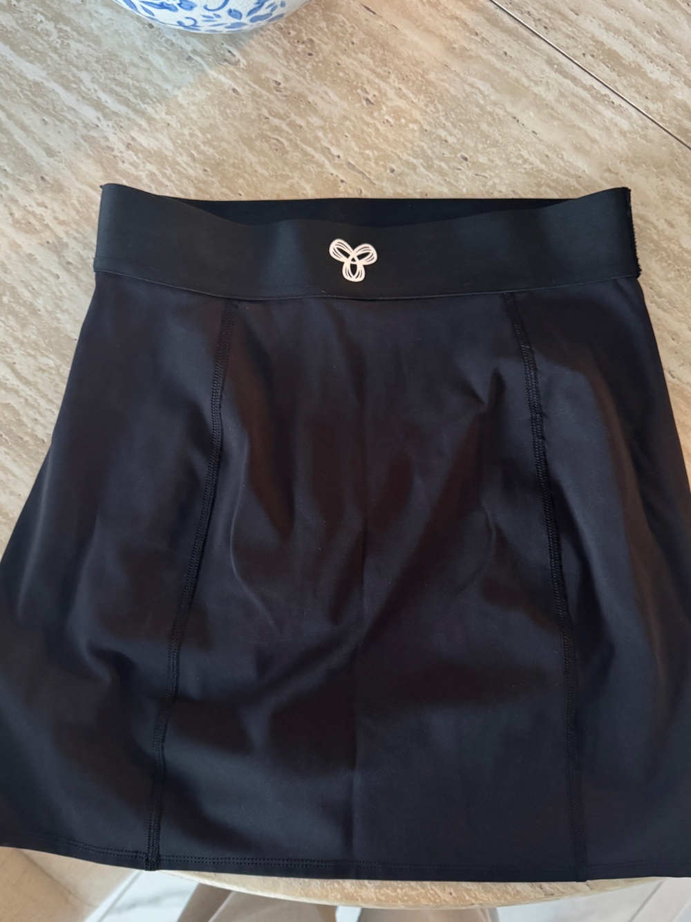 Aritzia tennis skirt